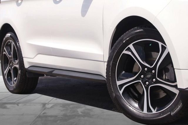 Certified 2022 Ford Edge ST AWD/4WD image 3