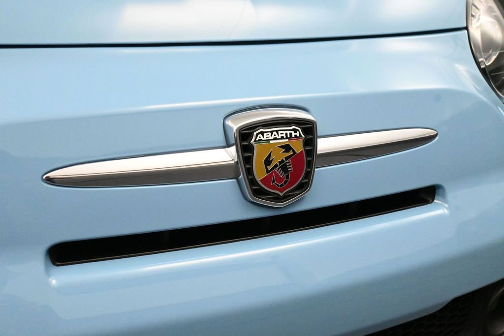 Used 2017 FIAT 500 Abarth w/ Popular Equipment Package FWD image 13