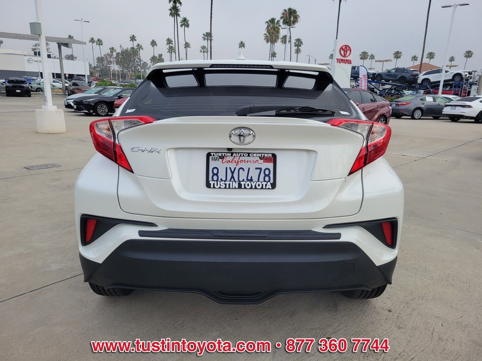 Certified 2019 Toyota C-HR LE FWD image 5