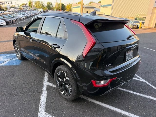 Used 2024 Kia Niro Wind FWD image 5