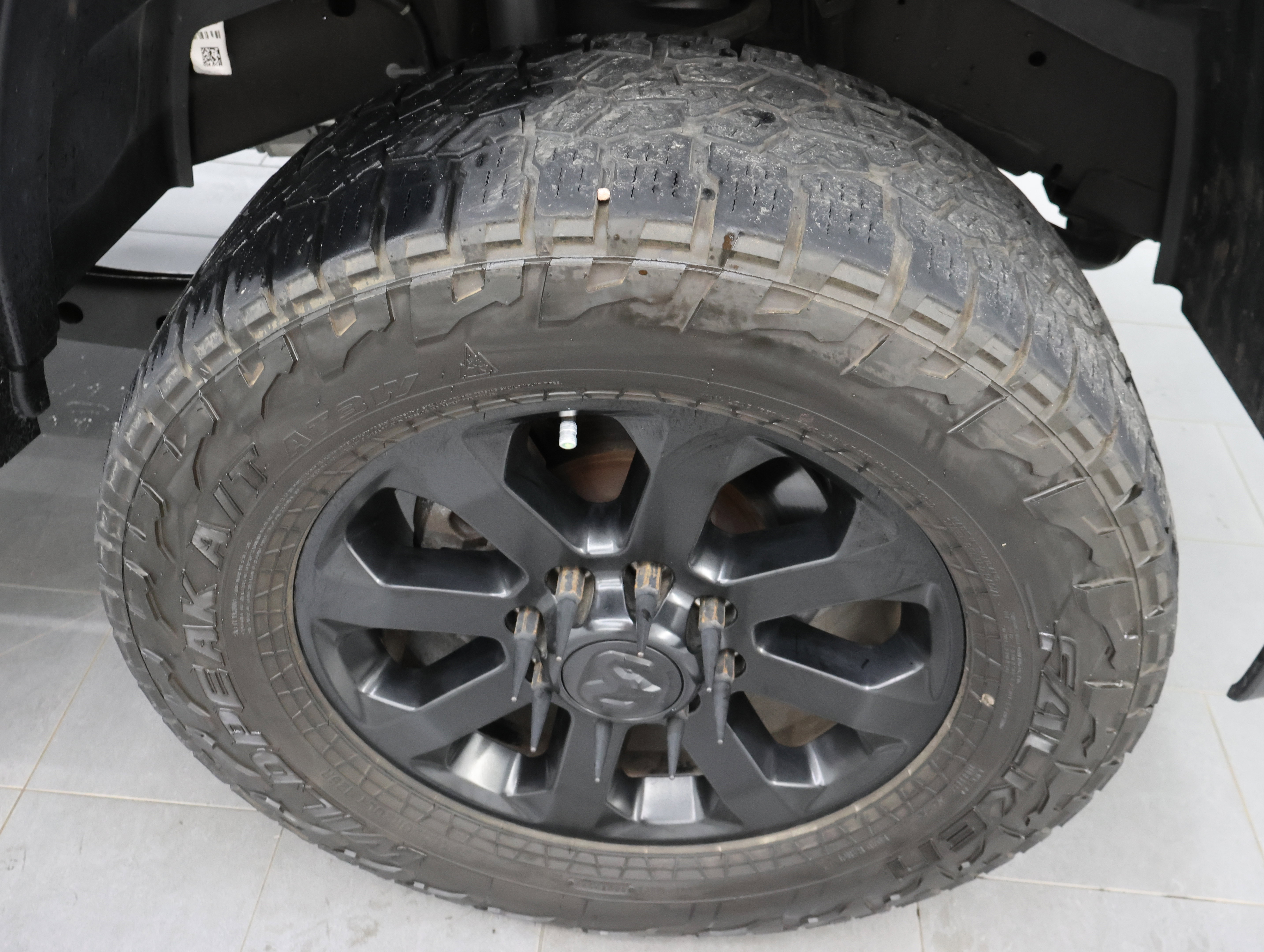 Used 2022 RAM 2500 Big Horn w/ Night Edition AWD/4WD image 3