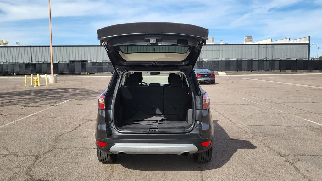 Used 2018 Ford Escape SE w/ SE Sync 3 Package image 11