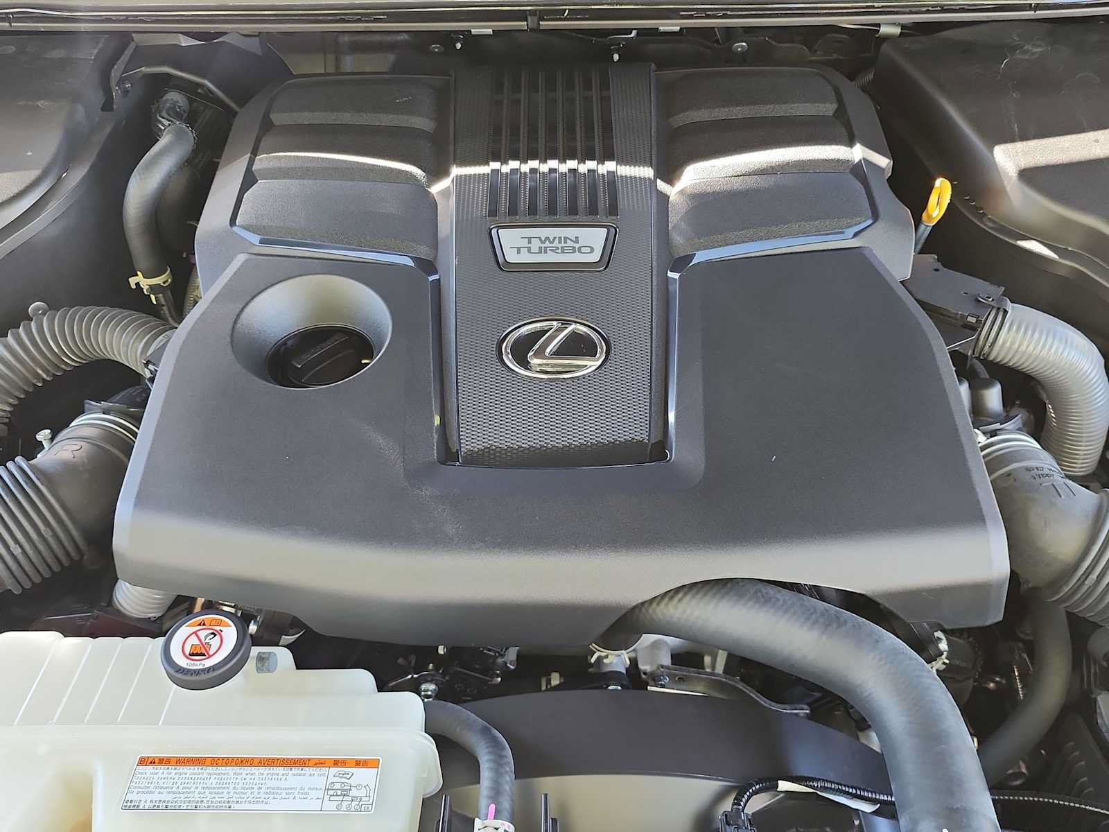 Used 2025 Lexus GX 550 w/ Accessory Package (2T) AWD/4WD image 21