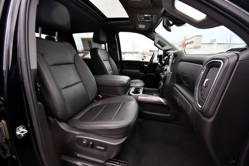 Used 2023 Chevrolet Silverado 2500 LTZ w/ LTZ Plus Package AWD/4WD image 19