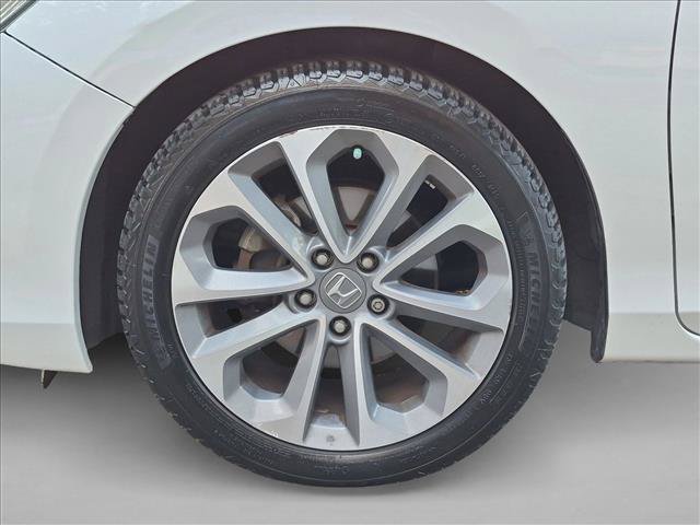Used 2015 Honda Accord Sport image 22