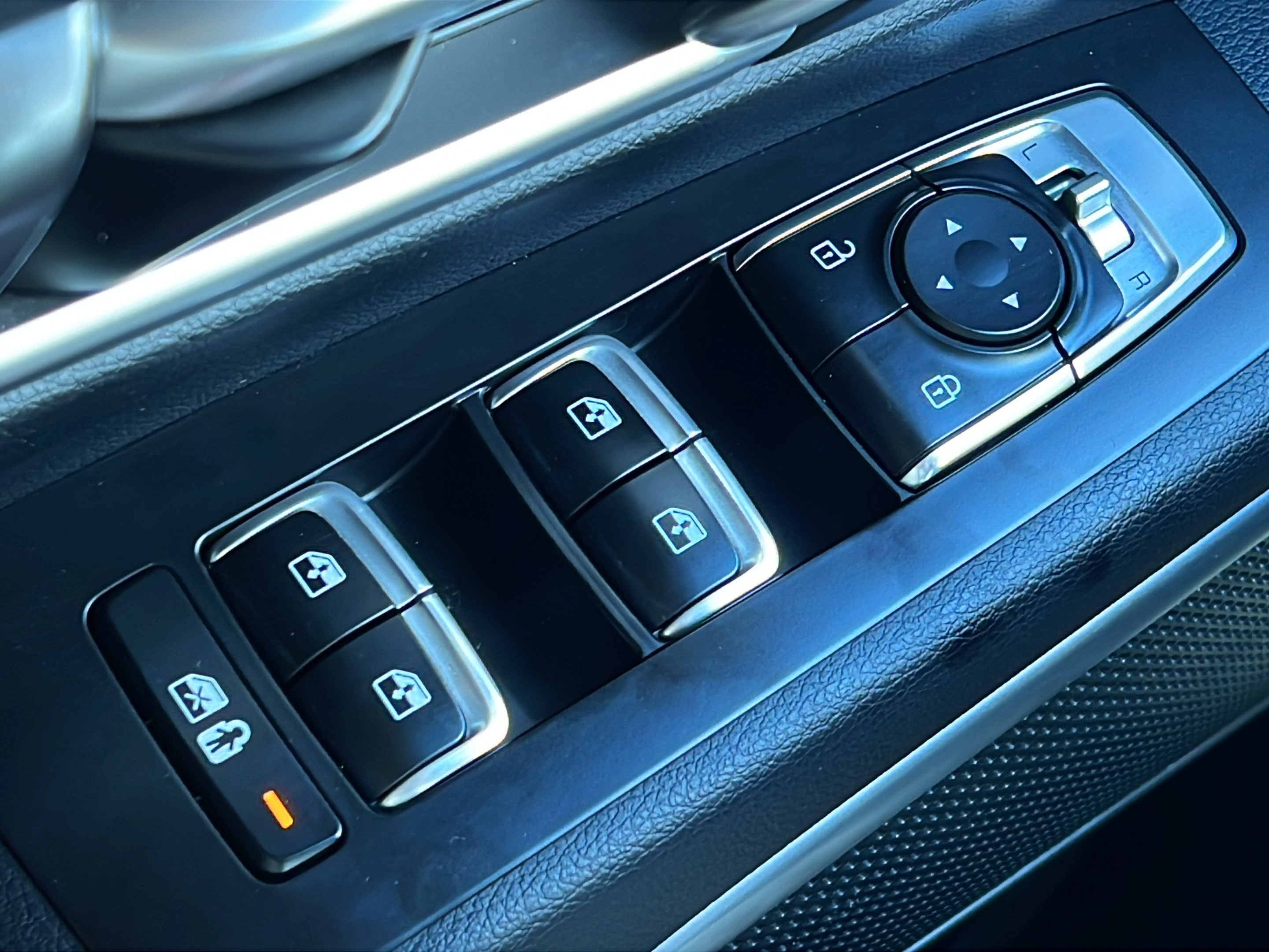 Certified 2023 Kia Telluride S AWD/4WD image 22