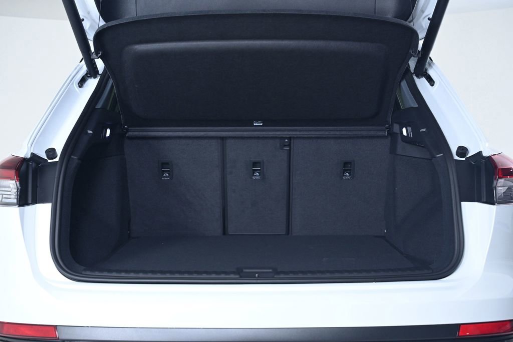 New 2026 Audi Q4 e-tron Premium Plus image 24