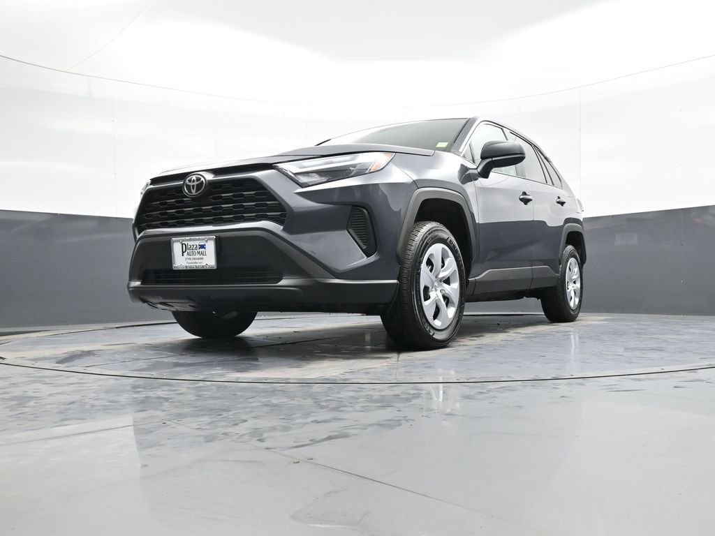 Certified 2025 Toyota RAV4 LE image 25
