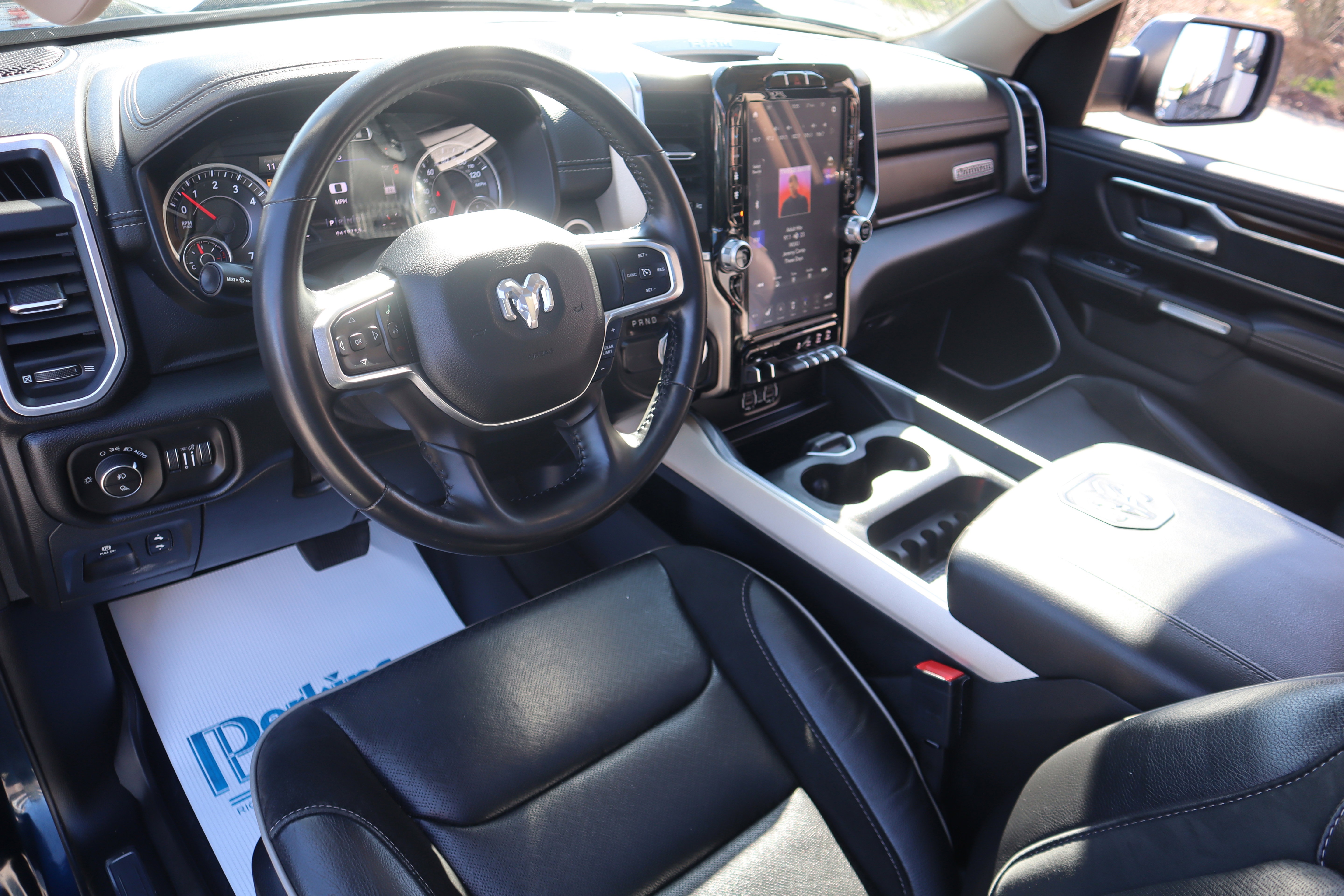 Used 2021 RAM 1500 Laramie w/ Laramie Southwest Edition image 29