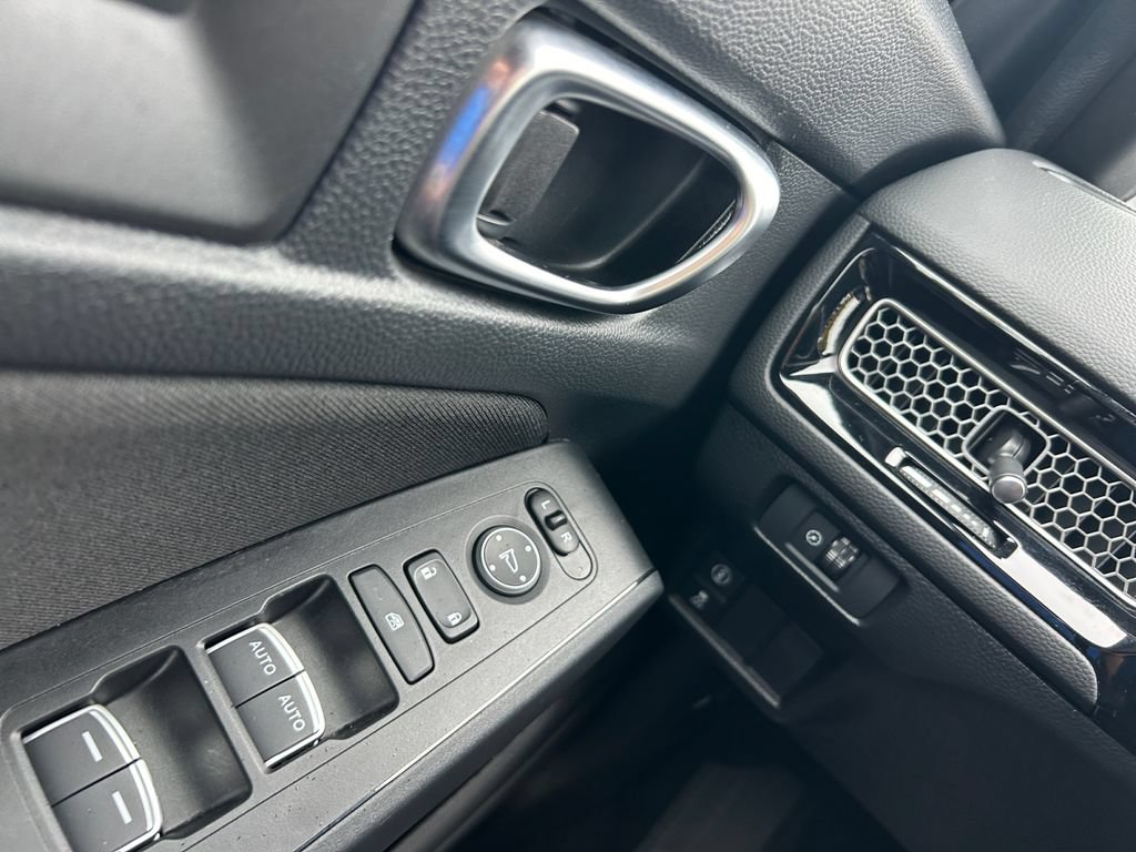 Used 2024 Honda Civic Sport image 30