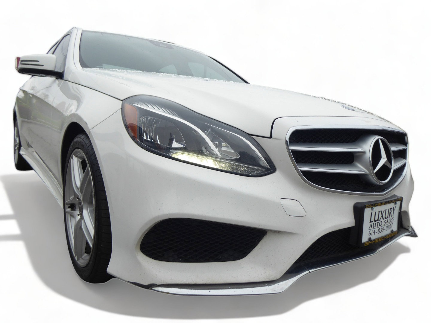 Used 2014 Mercedes-Benz E 350 4MATIC Sedan image 3