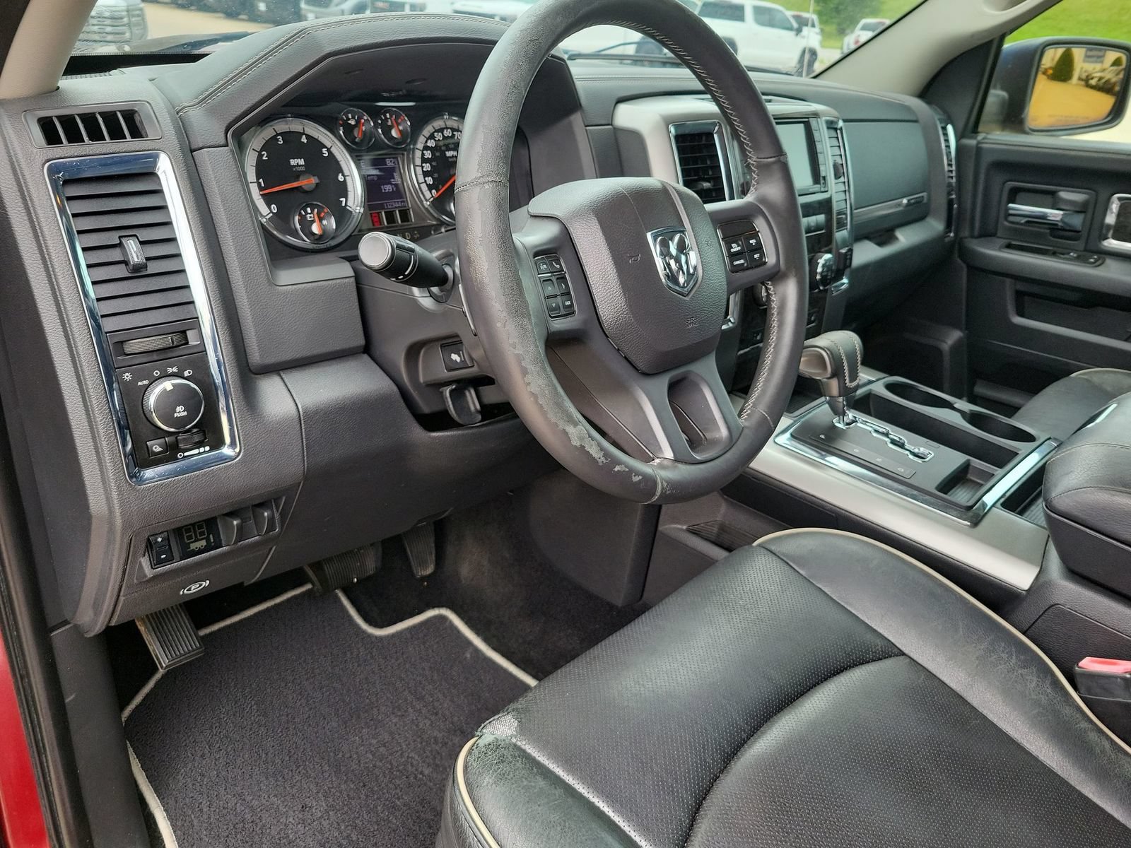 Used 2012 RAM 1500 Limited RWD image 10