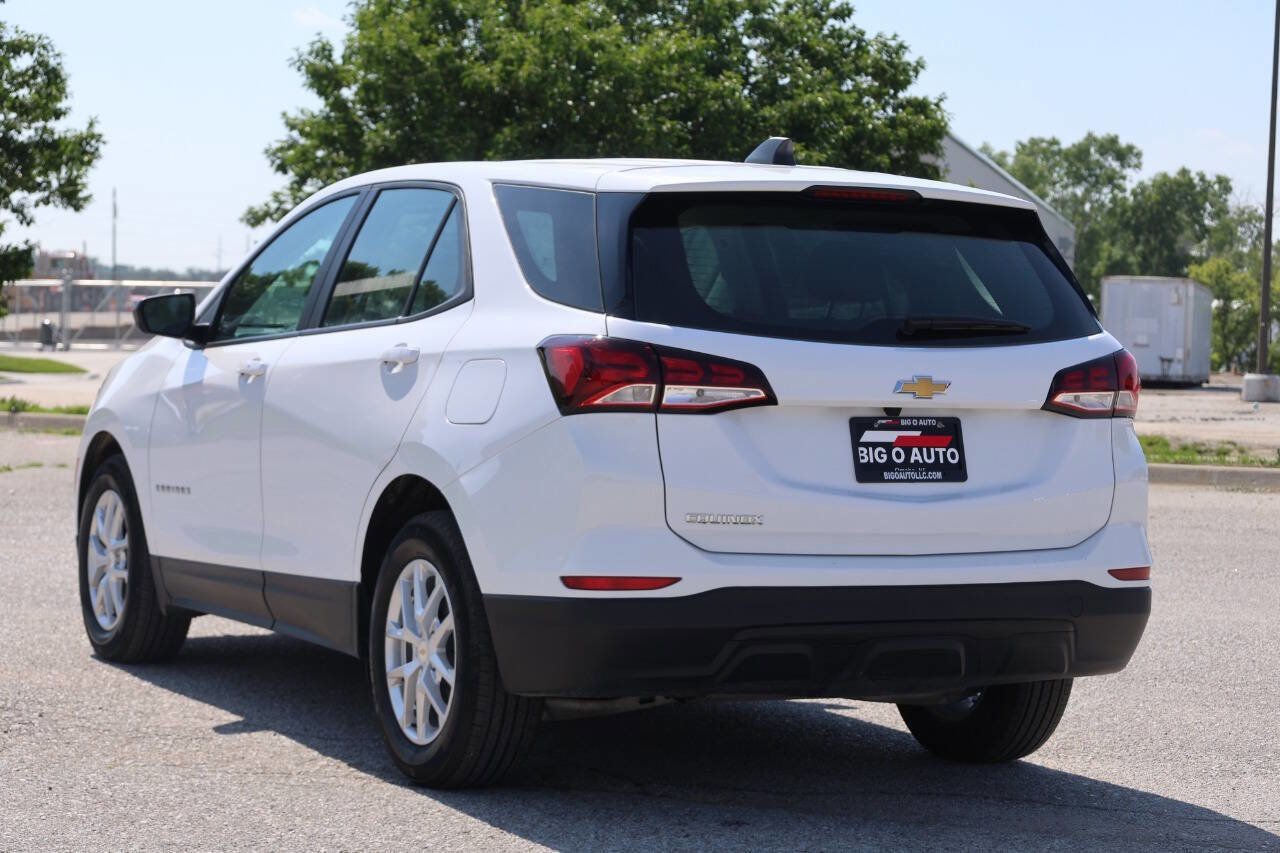 Used 2024 Chevrolet Equinox LS image 11