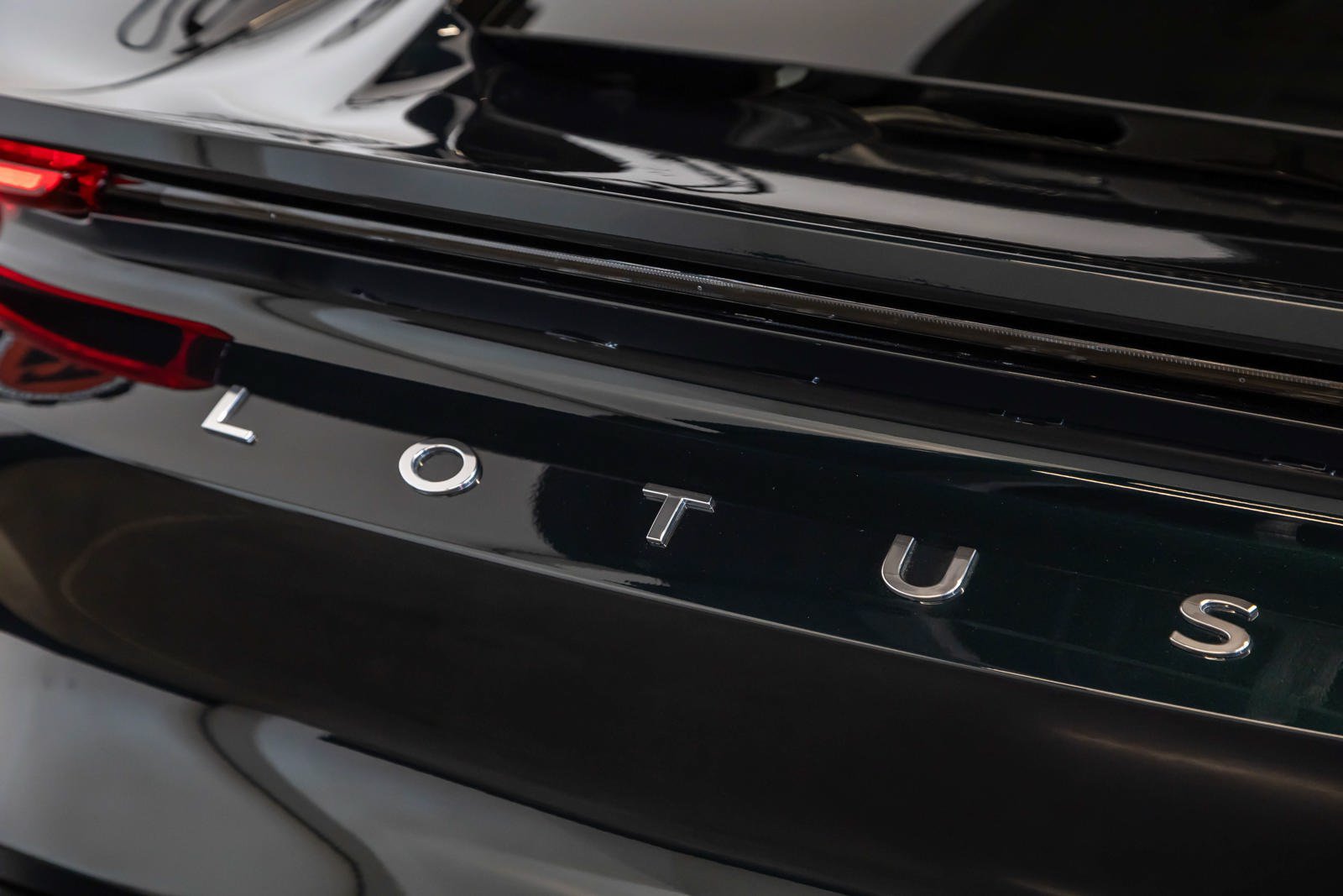 Used 2024 Lotus Emira First Edition RWD image 27