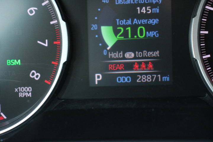 Certified 2022 Toyota RAV4 XLE image 30