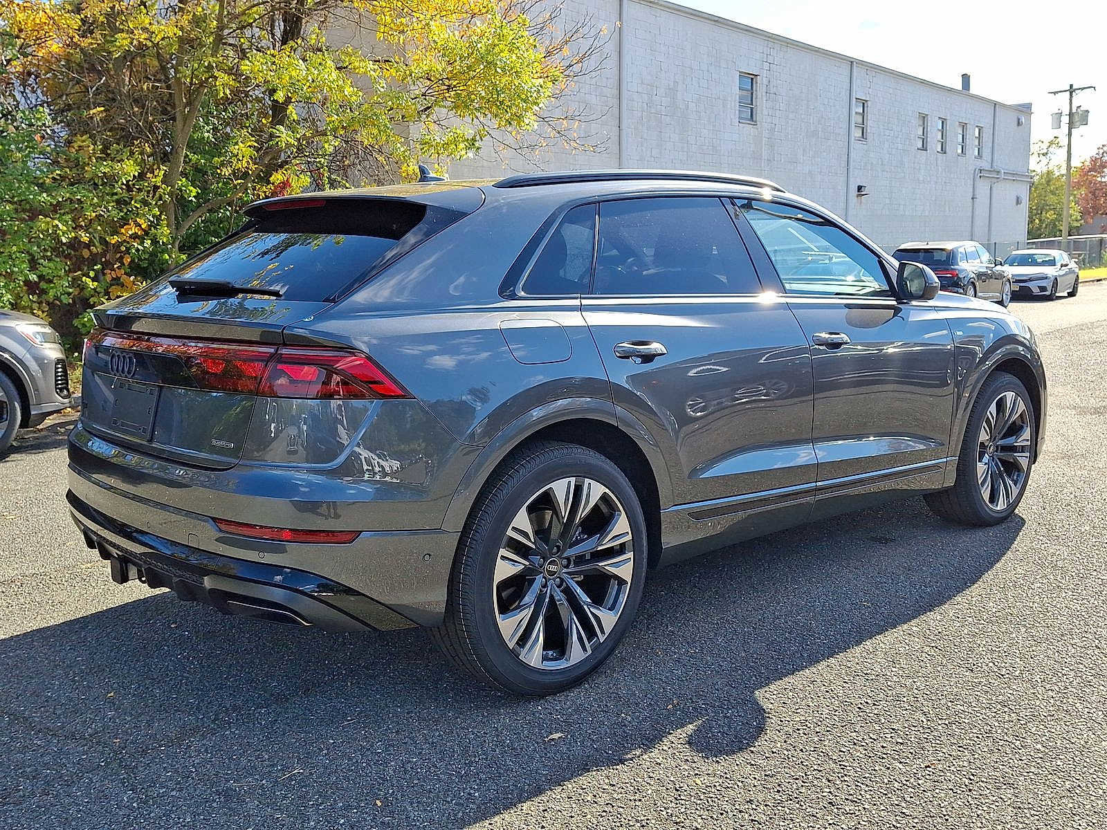 New 2026 Audi Q8 Prestige image 11