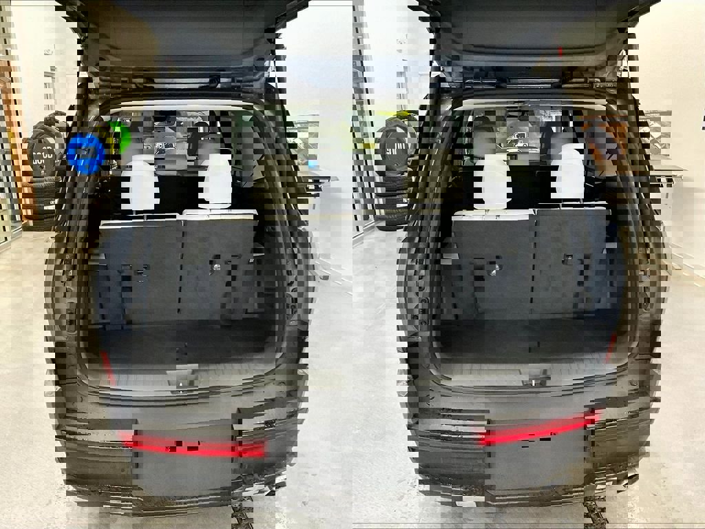 Used 2024 Hyundai Santa Fe SE image 35