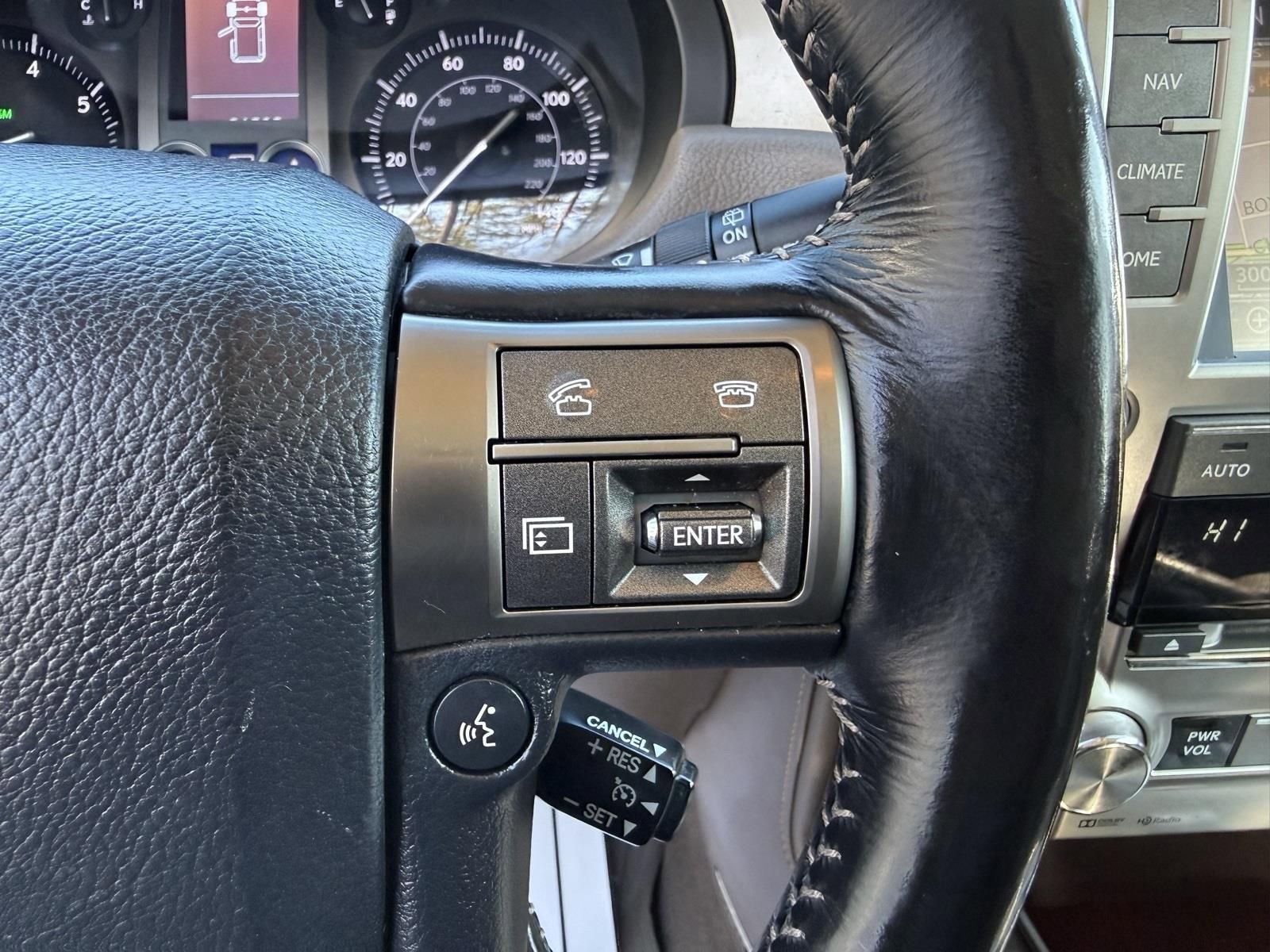 Used 2017 Lexus GX 460 Luxury image 40