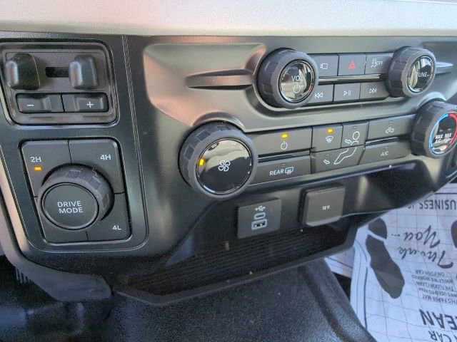 Used 2026 Ford F350 XLT w/ 360-Degree Camera Package AWD/4WD image 16