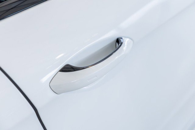 Used 2022 Porsche Panamera GTS w/ Premium Package image 21