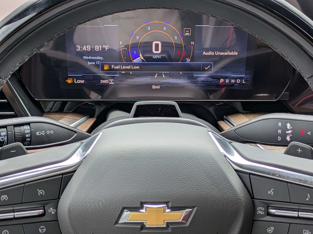 New 2026 Chevrolet Suburban High Country AWD/4WD image 32