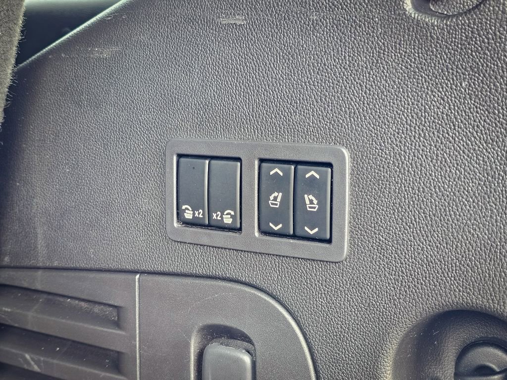 Used 2017 Chevrolet Tahoe LT w/ LT Signature Package AWD/4WD image 37