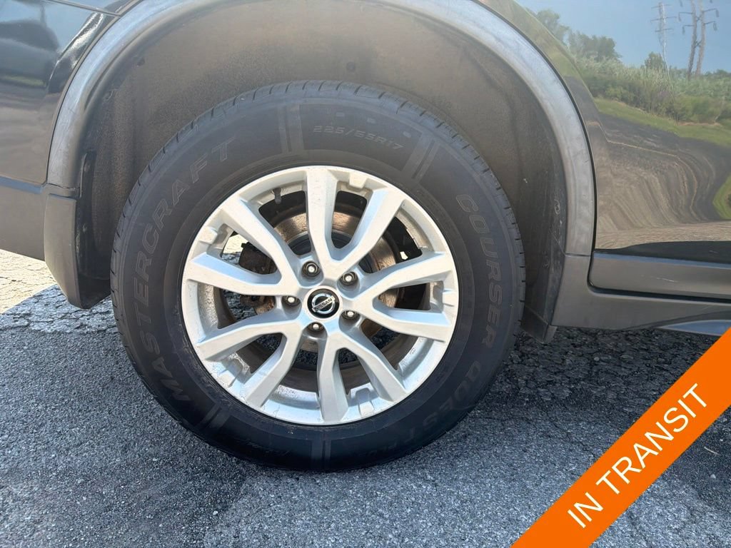 Used 2018 Nissan Rogue SV AWD/4WD image 9
