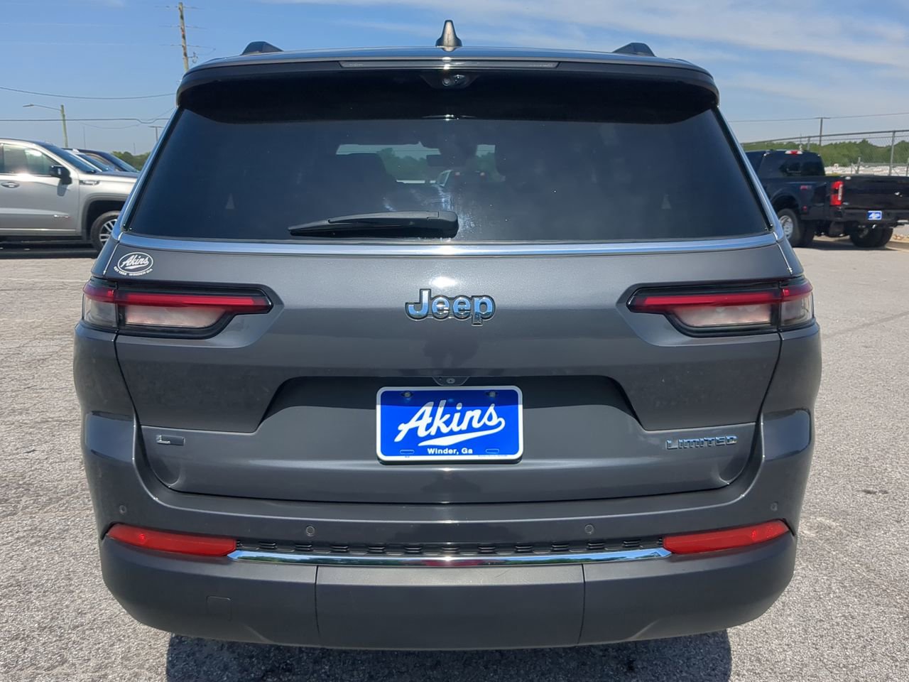 Certified 2022 Jeep Grand Cherokee L Limited w/ Luxury Tech Group II RWD image 4