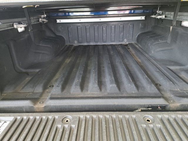 Used 2022 Nissan Frontier SV image 25