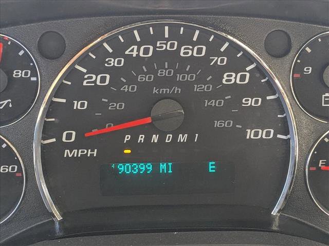 Used 2015 Chevrolet Express 2500 image 5