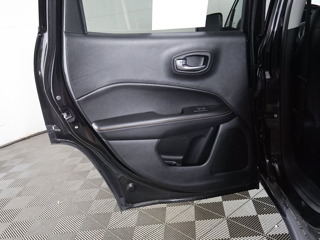 Used 2019 Jeep Compass Latitude w/ Cold Weather Group AWD/4WD image 21