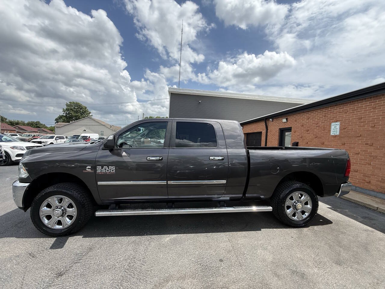 Used 2018 RAM 3500 Big Horn AWD/4WD image 4