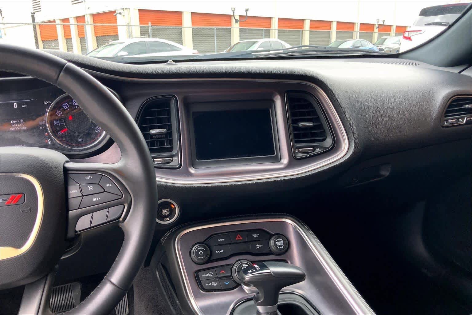 Used 2018 Dodge Challenger SXT RWD image 6