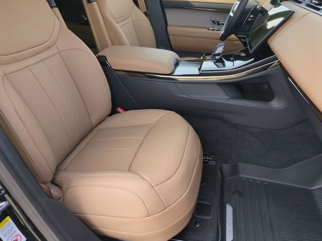 New 2026 Land Rover Range Rover Sport SE AWD/4WD image 18