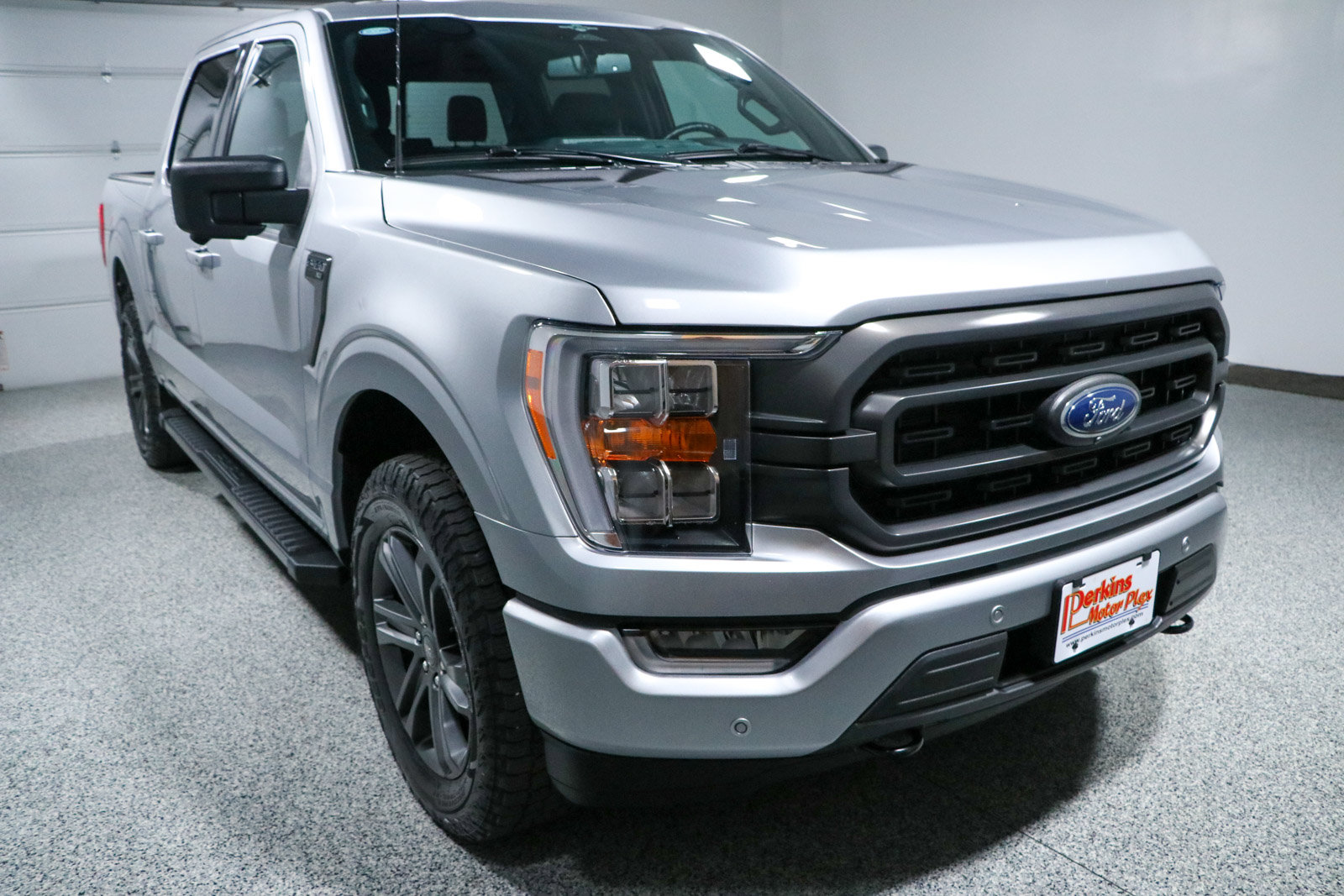 Used 2023 Ford F150 XLT w/ Equipment Group 302A High AWD/4WD image 5