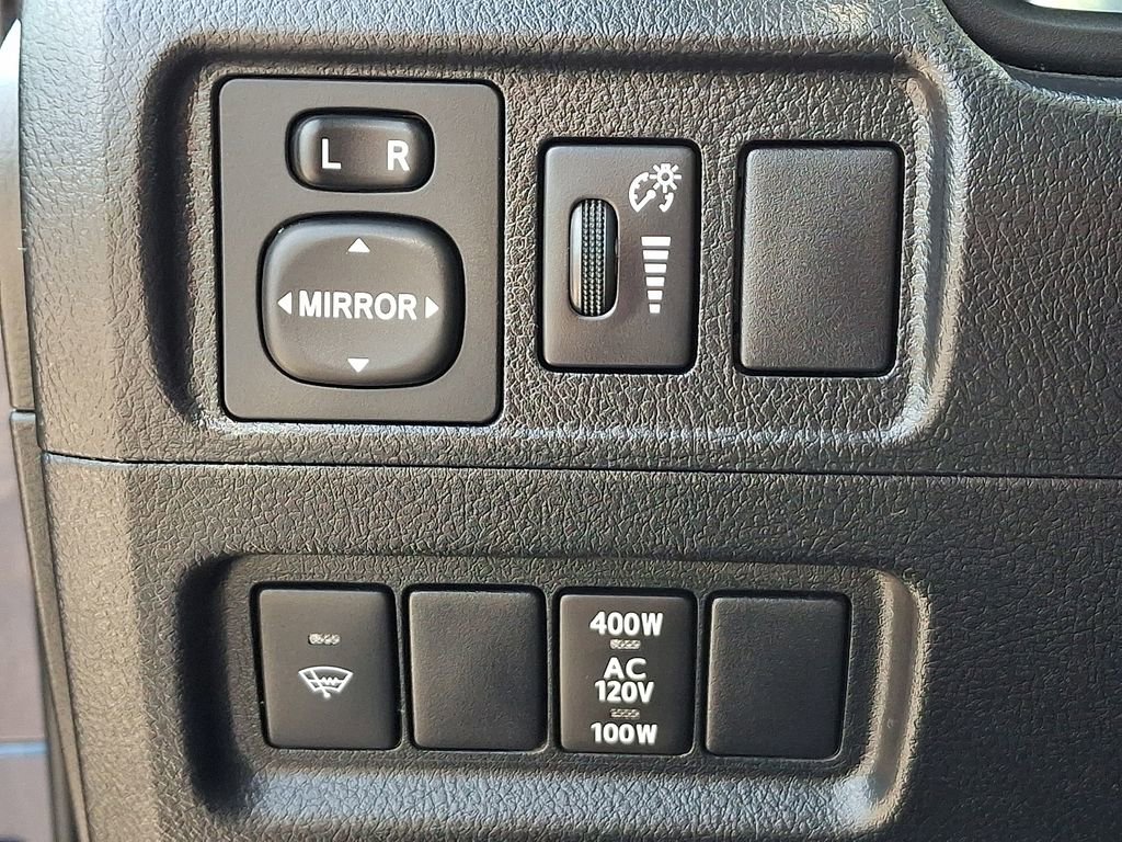 Used 2019 Toyota 4Runner SR5 Premium AWD/4WD image 25