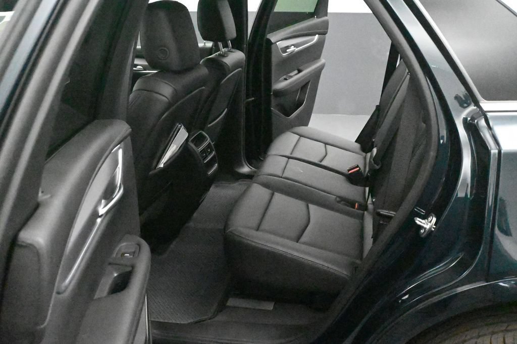 Used 2026 Cadillac XT5 Luxury AWD/4WD image 13