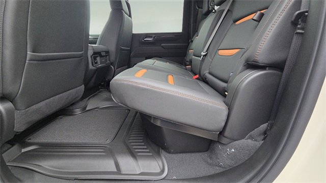 New 2026 GMC Sierra 2500 AT4 image 32