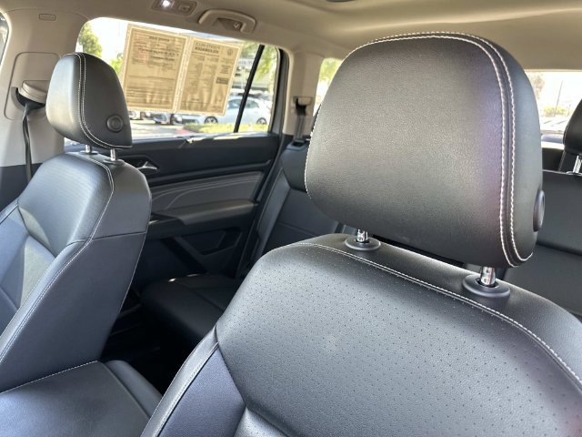 Used 2023 Volkswagen Atlas SE w/ Panoramic Sunroof Package AWD/4WD image 24