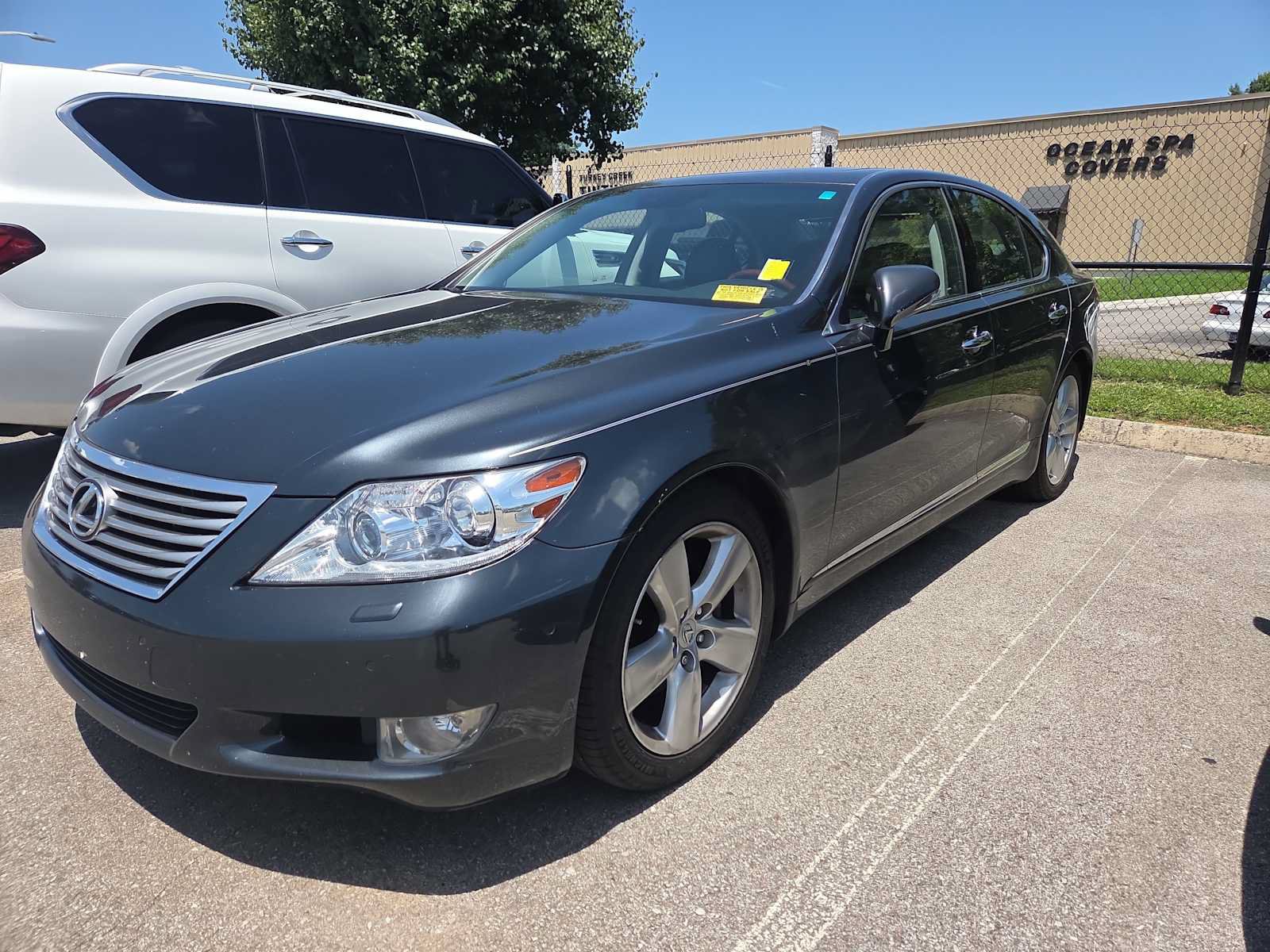 Used 2011 Lexus LS 460 w/ Luxury Value Edition RWD image 10