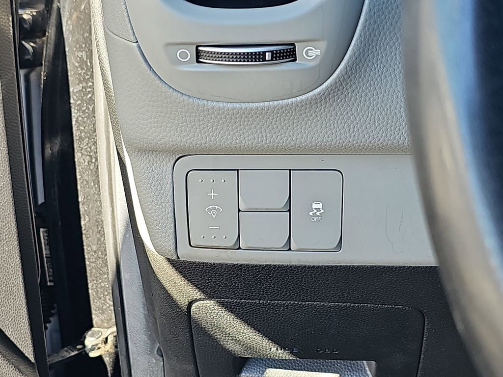 Used 2015 Kia Soul Base image 30