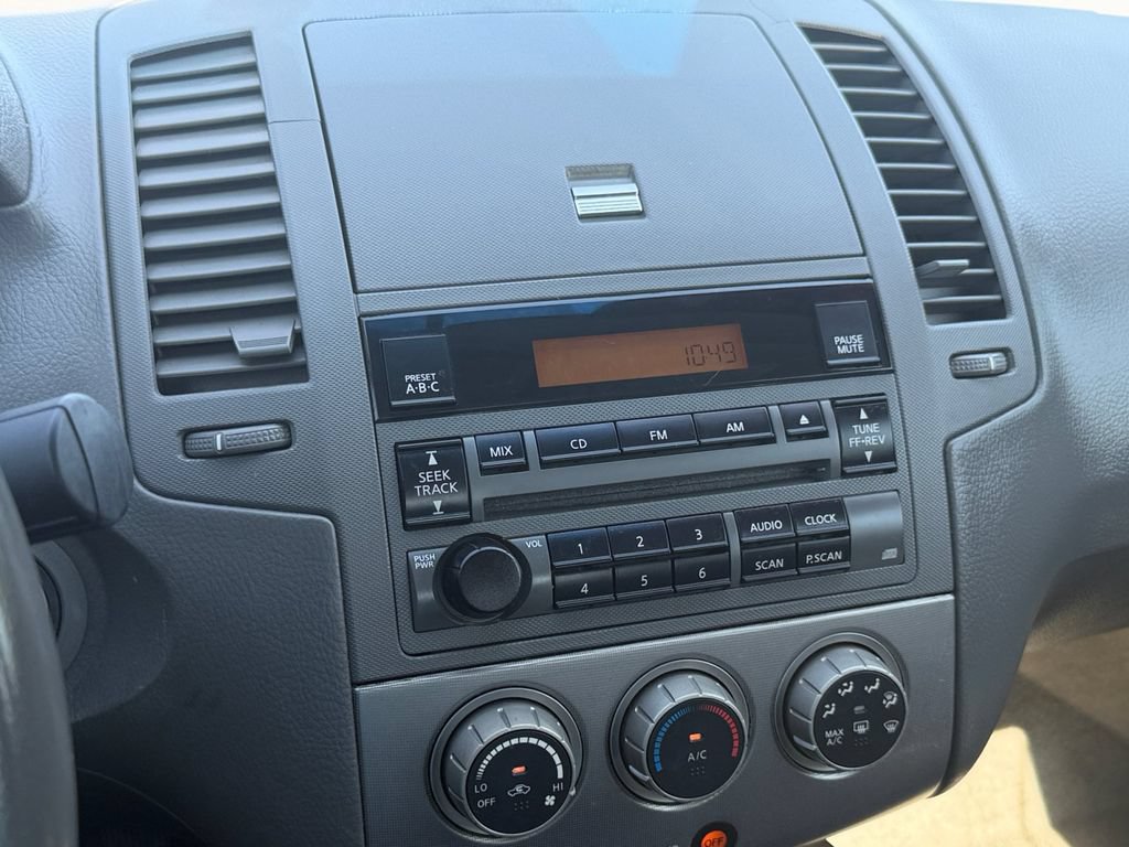 Used 2005 Nissan Altima 2.5 S w/ (F01) Convenience Pkg FWD image 23
