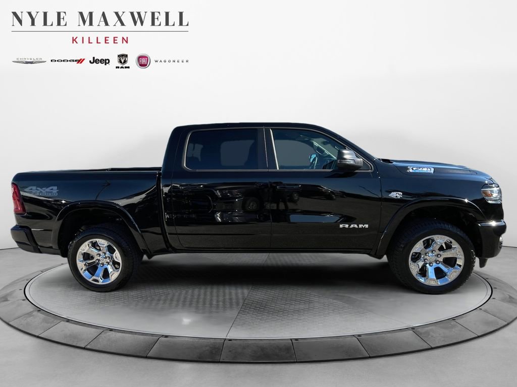 New 2026 RAM 1500 4x4 Crew Cab image 17