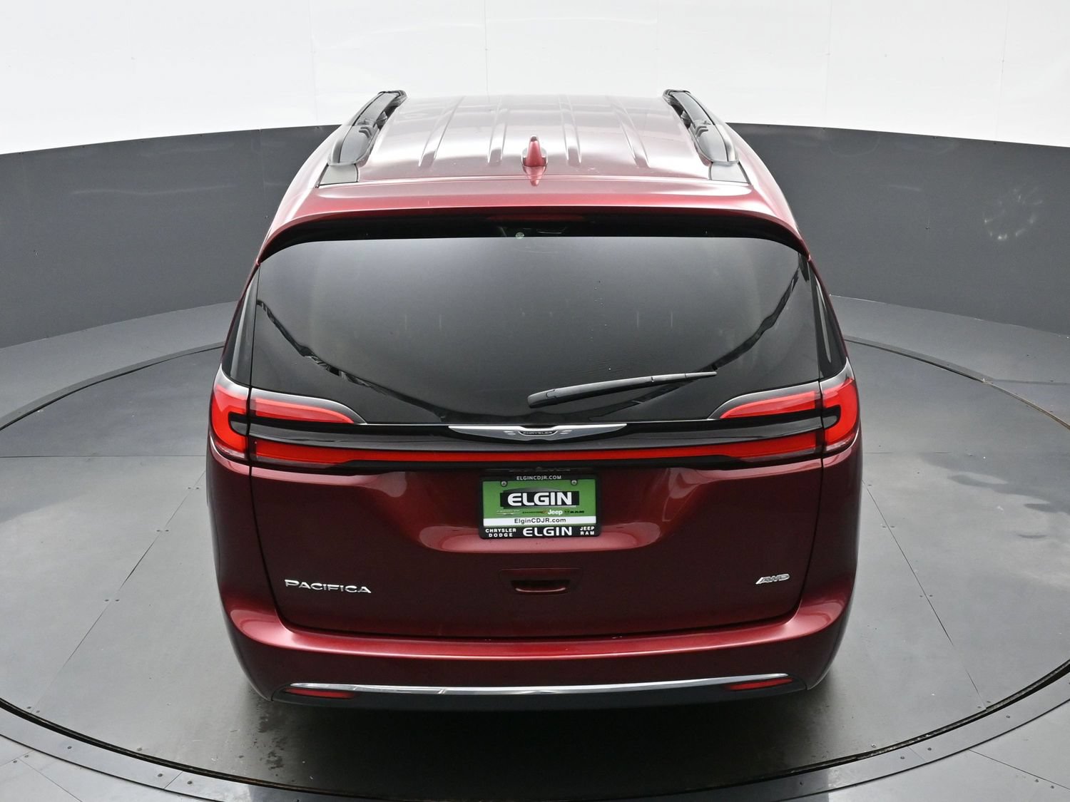 Used 2022 Chrysler Pacifica Touring-L AWD/4WD image 38