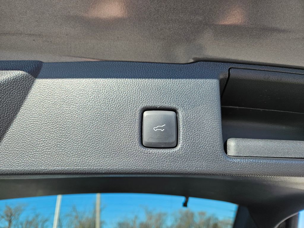 Used 2023 Ford Escape Active image 29