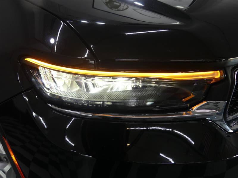 Used 2023 Jeep Grand Cherokee Laredo w/ Luxury Tech Group I AWD/4WD image 15