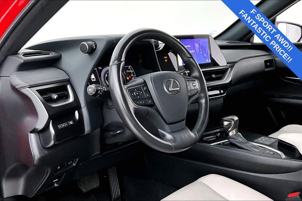 Used 2023 Lexus UX 250h F Sport w/ Accessory Package (Z2) image 18