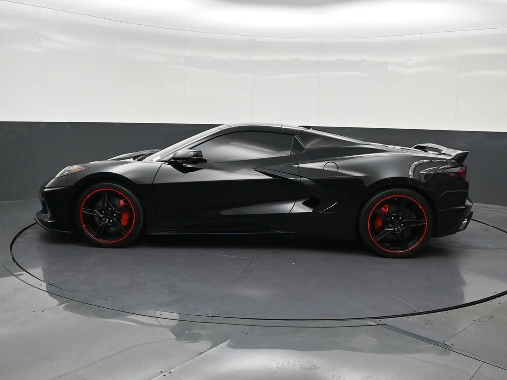 Used 2022 Chevrolet Corvette Stingray Premium Conv w/ Z51 Performance Package RWD image 2
