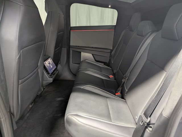 Used 2025 Tesla Cybertruck AWD Crew Cab image 9