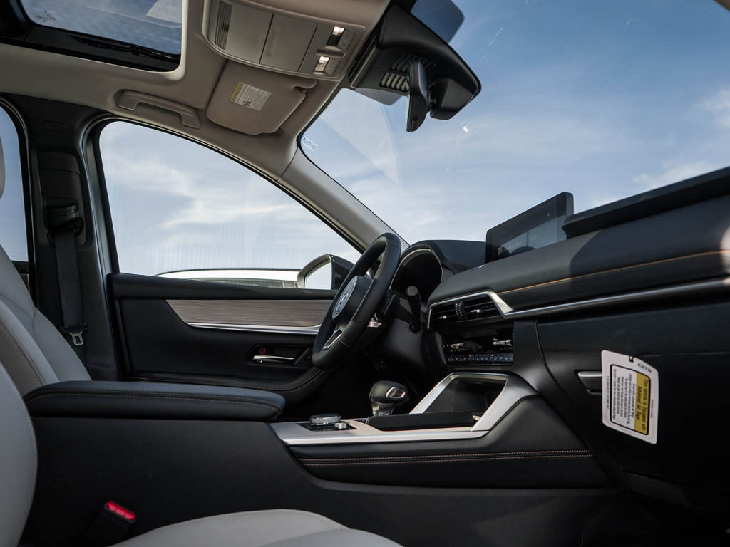New 2026 MAZDA CX-90 3.3 Turbo w/ Premium Sport Pkg image 10
